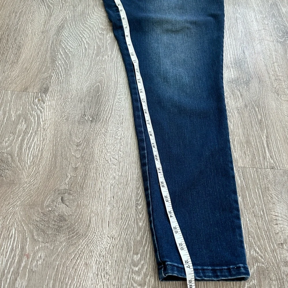 Ingrid and Isabel Maternity Blue Jean Jeggings size 16 - Picture 2 of 6